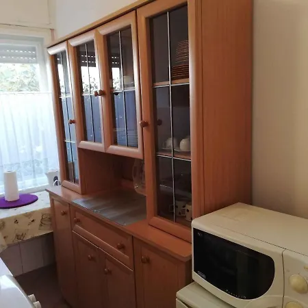 Prázdninový dům In 38430 *